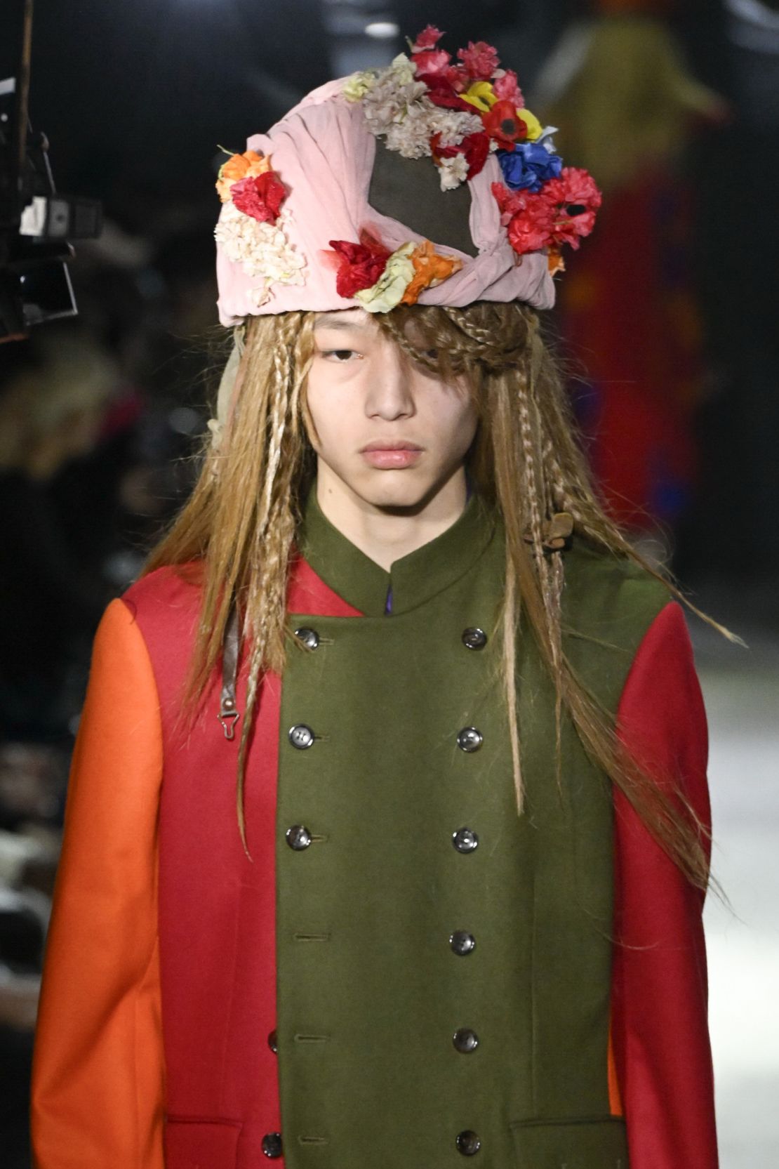 And hats adorned with flowers, reminiscent of the flower power movement of the 1960s and '70s.